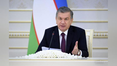 'Shavkat Mirziyoyev : Halol tadbirkor doimo davlat himoyasida, mening himoyamda 'ning rasmi