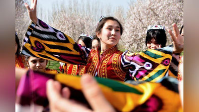 Изрображение 'ФОТО: КРАСОЧНЫЙ ПРАЗДНИК В ПРЕДДВЕРИИ ОТКРЫТИЯ HUMO ARENA'