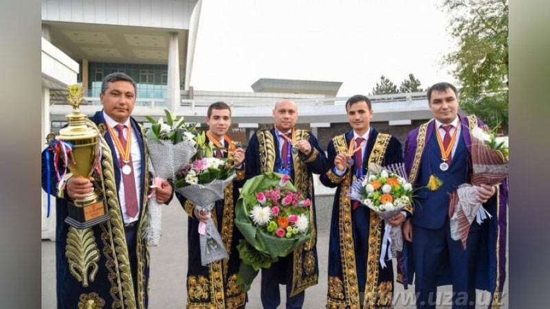 '​ “XALQARO PAYVANDChI USTALAR» TANLOVIDA MAMLAKATIMIZ VAKILLARI 1 OLTIN, 3 KUMUSh VA 1 BRONZA MEDALNI QO`LGA KIRITDI'ning rasmi