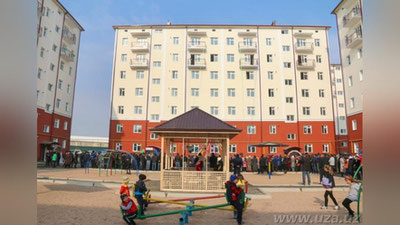 'NAMANGANDA 8 TA KO`P QAVATLI TURAR JOY BINOSI FOYDALANIShGA TOPShIRILDI'ning rasmi