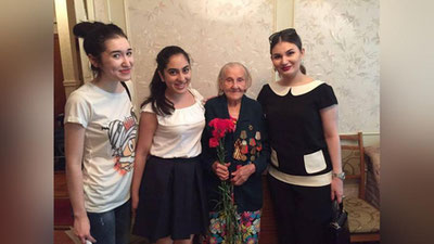 Изрображение 'ВОЛОНТЕРЫ ИЗ СОЦСЕТЕЙ ПОСЕТИЛИ ВЕТЕРАНОВ В ТАШКЕНТЕ И БУХАРЕ (ФОТО)'