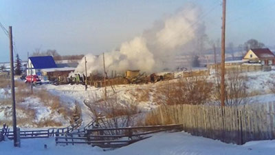 'Россияда Ельциннинг  болалиги ўтган уй ёниб кетди (видео)'ning rasmi