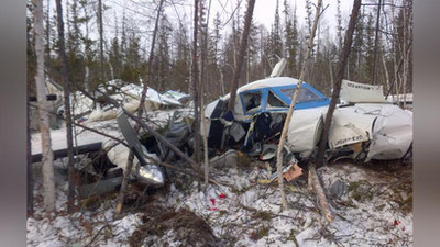 Изрображение 'ПРИ КРУШЕНИИ САМОЛЕТА ПОД ХАБАРОВСКОМ В РОССИИ ВЫЖИЛА ЛИШЬ ОДНА ДЕВОЧКА'