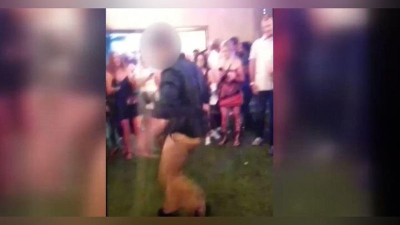 'Raqs maydonchasida salto otgan FQB agenti tomoshabinlardan birini otib qo`ydi (Video)'ning rasmi