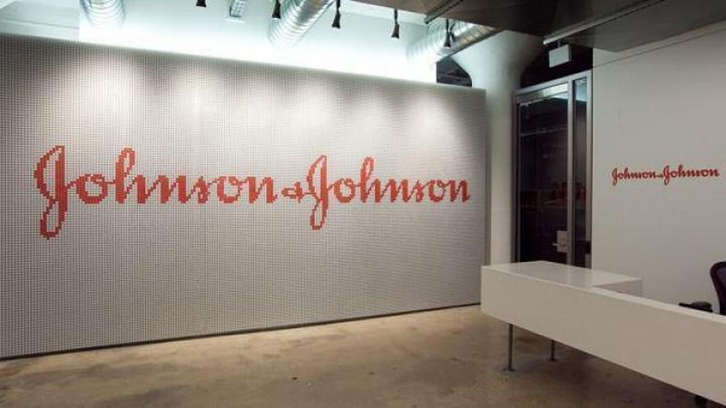 Изрображение 'Johnson & Johnson выплатит $72 млн семье американки, умершей от рака'