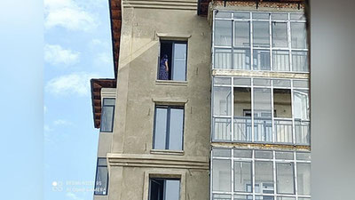 'Buxoroda 51 yoshli ayol o`zini 8-qavatdan tashlashga urindi'ning rasmi