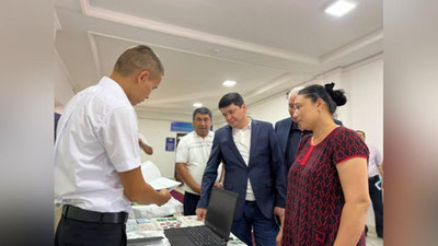 'Prezident Xalq qabulxonasi Orolbo`yida “mahalla ettiligi” uchun seminarlar tashkil etmoqda'ning rasmi