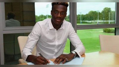 'Расман! “Челси” 19 ёшли футболчи билан шартномани узайтирди'ning rasmi