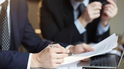 'Adliya vazirligi bayram kunlari xodimlarni ishlatish taqiqlanganini eslatdi'ning rasmi