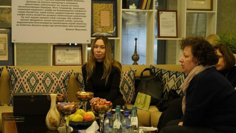 Изрображение 'Офис Всемирного общества (WOSCU) посетили представители телеканала "Россия-Культура"'