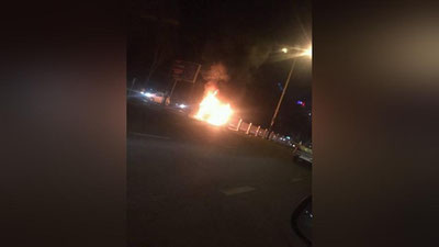 Изрображение 'В РАЙОНЕ КИНОТЕАТРА "КАЗАХСТАН" В ТАШКЕНТЕ СГОРЕЛ MATIZ'