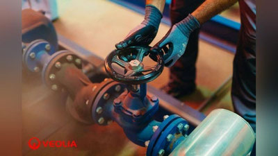 Изрображение 'В Учтепинском районе из-за аварии на теплопроводе без тепла остались 22 многоэтажных дома'