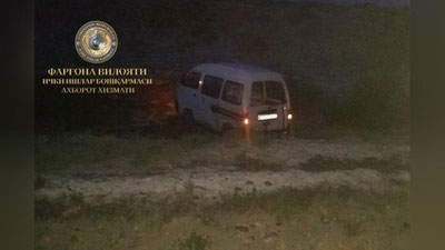 Изрображение 'В Ферганской области грузовик снес "Дамас" с дороги: водитель умер в больнице'