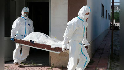 'Namanganda o`g`il covid-19`dan vafot etdi deyilgan otasining telefon raqamini tersa, marhum "allo" dedi (video)'ning rasmi