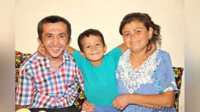 '​ФАРҒОНАДА ЭҲТИЁЖМАНД ОИЛАЛАРГА БАЙРАМ ТУҲФАСИ ТОПШИРИЛДИ'ning rasmi