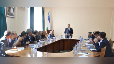 'Matbuot va axborot agentligi huzuridagi Jamoatchilik kengashi ilk yig`ilishini o`tkazdi'ning rasmi