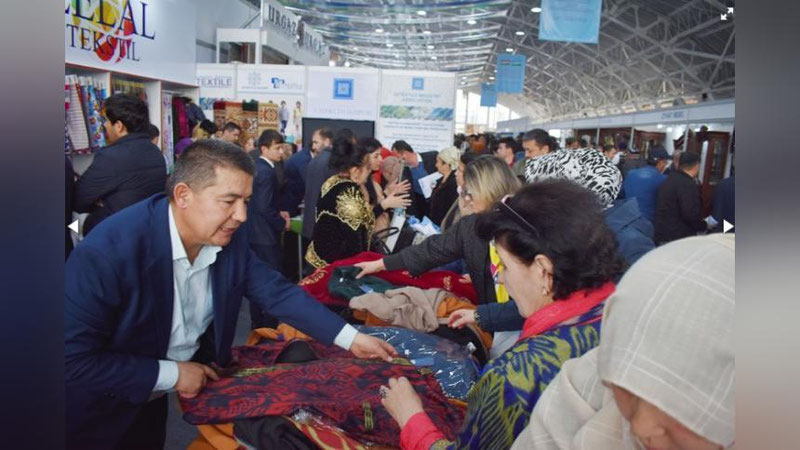 Изрображение 'ВЫСТАВКА MADE IN UZBEKISTAN ПРОШЛА В ДУШАНБЕ (ВИДЕО)'