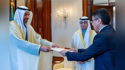 'O`zbekiston elchisi Kuvayt TIVga ishonch yorliqlari nusxasini topshirdi'ning rasmi