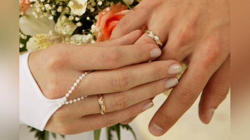 'Termizda olti juft yigit-qizning nikoh to`yi bo`lib o`tdi'ning rasmi