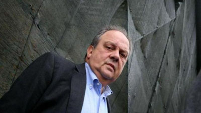 Изрображение 'В Португалии министр ушел в отставку из-за поста в Facebook'