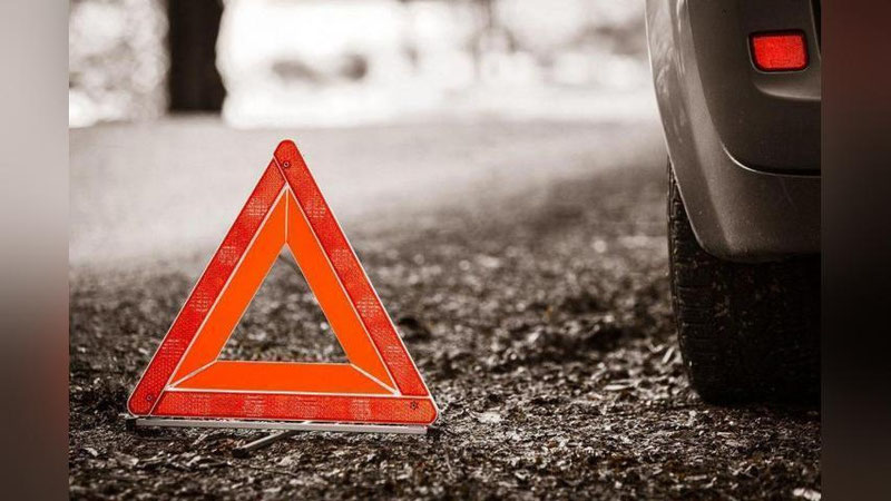 'Namanganda "VAZ-2106" haydovchisi harakatni ta`minlay olmay, yoshli bolani urib ketdi. Piyoda vafot etgan'ning rasmi