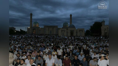 '"Hazrati Imom"da hayit manzaralari'ning rasmi