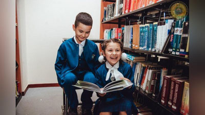 'Direktorlarning yagona maktab formasi savdosini tashkil etishi taqiqlanadi'ning rasmi