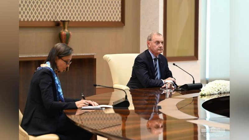 'Shavkat Mirziyoev Evropa Ittifoqining sanksiyalar bo`yicha maxsus vakilini qabul qildi'ning rasmi