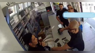 Изрображение 'В Ташкенте совершено разбойное нападение на магазин: двое нападавших в розыске (видео)'