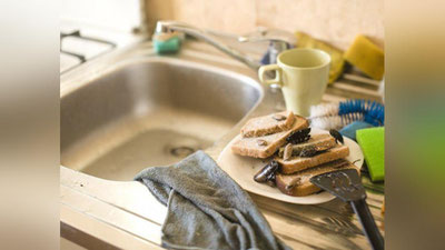 '​Cverdlovsklik erkak suvaraklarni ko`paytirib yuborgani uchun qo`shni ayolni tiriklay yoqib yubordi'ning rasmi