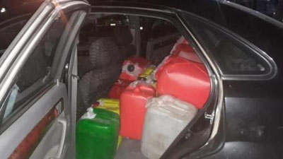 Изрображение 'В САМАРКАНДСКОЙ ОБЛАСТИ У ВОДИТЕЛЯ ИЗЪЯЛИ 500 ЛИТРОВ ЭТИЛОВОГО СПИРТА'