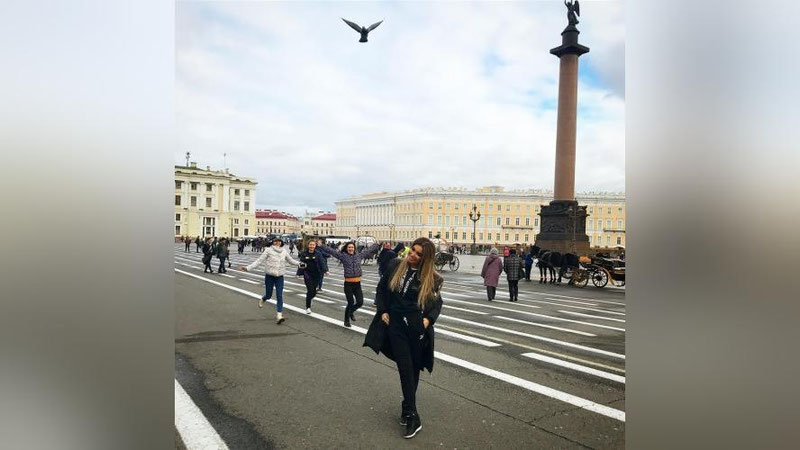 Изрображение 'РАЙХОН ДАЛА КОНЦЕРТ И ПРОГУЛЯЛАСЬ ПО ПИТЕРУ (ФОТО)'