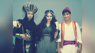 '​АЛИШЕР УЗОҚОВ НИЛУФАРНИНГ КЛИПИДА ЙИГИТАЛИ МАМАЖОНОВНИНГ РАҚИБИНИ ЎЙНАДИ(ФОТО)'ning rasmi