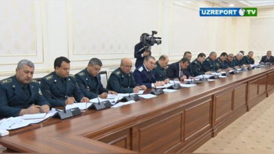 Изрображение 'ВИДЕО: ВСТРЕЧА ПРЕЗИДЕНТА С РУКОВОДСТВОМ ПРАВООХРАНИТЕЛЬНЫХ ОРГАНОВ'