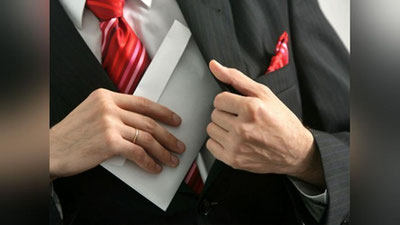 'Миришкор туманида ҳоким  ўринбосари 50 минг АҚШ доллари билан қўлга тушди'ning rasmi