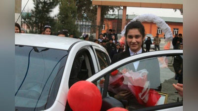 'Ёш китобхонга Президент совғаси топширилди'ning rasmi