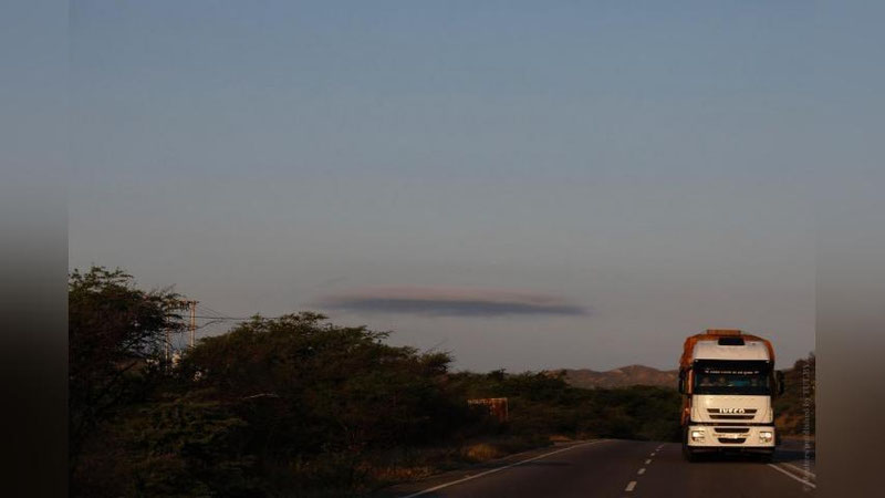 'Талончилик, босқинчилик ва ҳатто қотиллик: Венесуэла йўлларида узоққа юк ташувчилар қандай жон сақламоқда?'ning rasmi