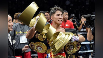 'Engilmas jahon chempioni yana bir bor nokautga erishdi'ning rasmi