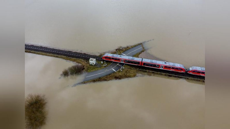 'Германияда кучли сув тошқини рўй берди (фото)'ning rasmi