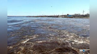 'Surxondaryoda Obizarang sel suv ombori quriladi'ning rasmi