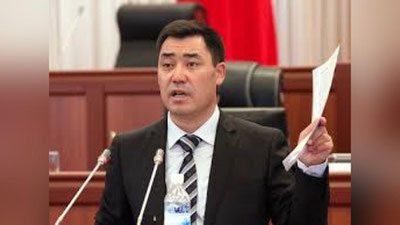 'Biz barcha poraxo`rlarni qusdiramiz — Sadir Japarov Qirg`izistonning sobiq amaldorlaridan byudjet pullarini undirish taktikasini ma`lum qildi'ning rasmi