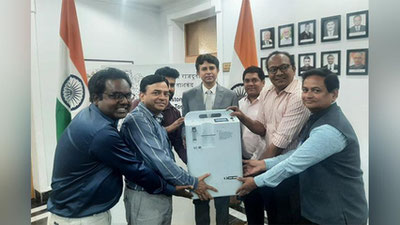 Изрображение 'Узбекистан передал Индии кислородные концентраторы'