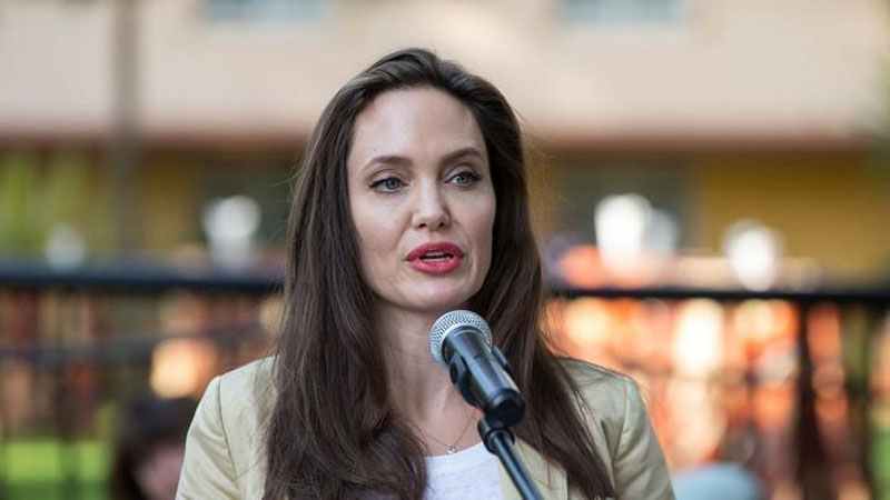 Qiz bir necha marta silkitib qoyadi 90-yillarning barcha porno filmlar