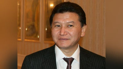 Изрображение 'ГЛАВА ФИДЕ КИРСАН ИЛЮМЖИНОВ ПРИБЫЛ В ТАШКЕНТ'