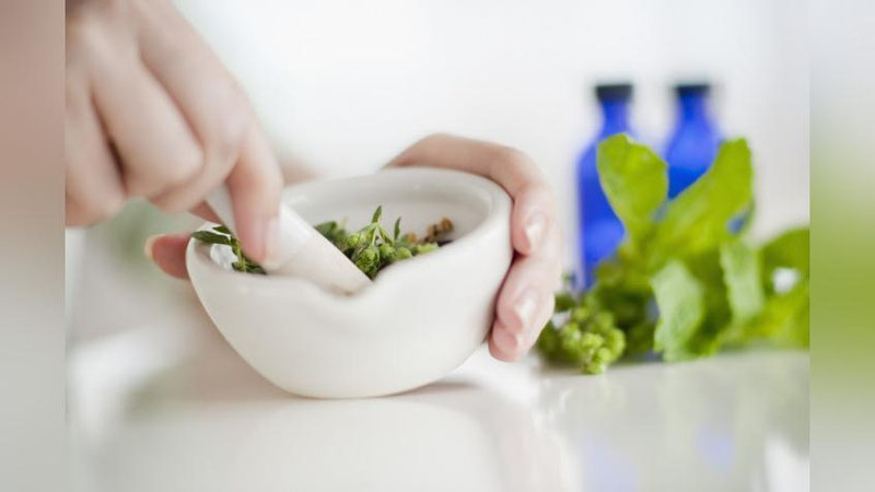 Изрображение 'НАРОДНУЮ МЕДИЦИНУ ВЗЯЛИ ПОД ГОСУДАРСТВЕННЫЙ КОНТРОЛЬ'