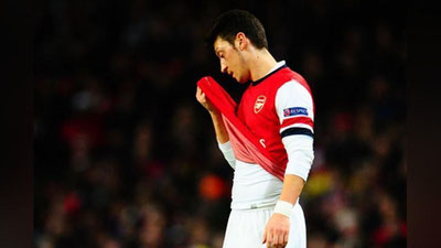 'Mesut O`zil uzoq yillik sirini oshkor qildi'ning rasmi