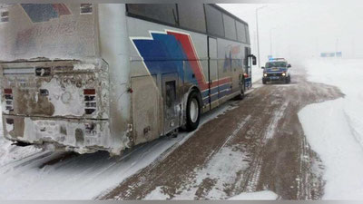 'Qozog`istonda yana avtobus buzildi: 40 nafar o`zbekistonlik muzlab qolishiga oz qoldi 'ning rasmi