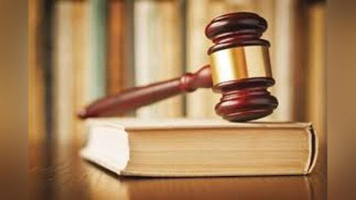 'АҚШда судда прокурор муовини ўсмир болани отиб ўлдирди 'ning rasmi