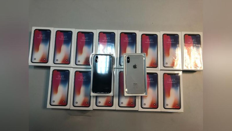 'Poytaxt aeroportida “Iphone X”lar yashil yo`lakdan o`tolmadi'ning rasmi