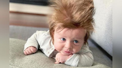 'Betakror quyuq sochlar bolakayni mashhur qildi 'ning rasmi